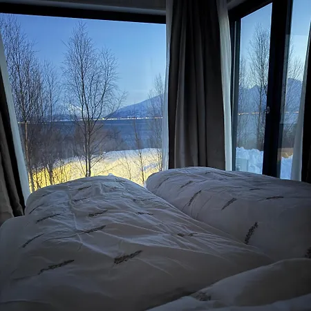 Lyngen Alps Lyngseidet